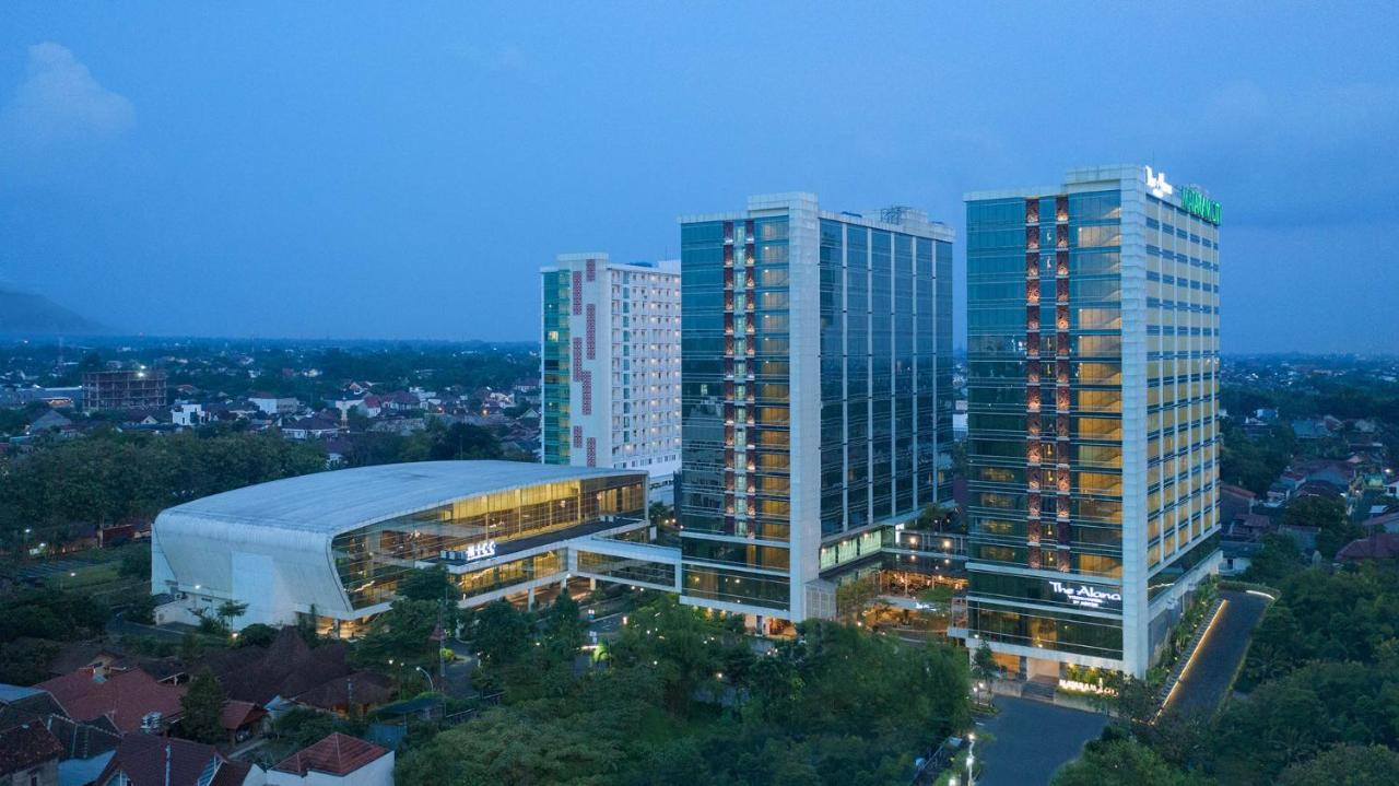 The Alana Yogyakarta Hotel And Convention Center Buitenkant foto